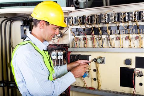 Electrical Engineer .